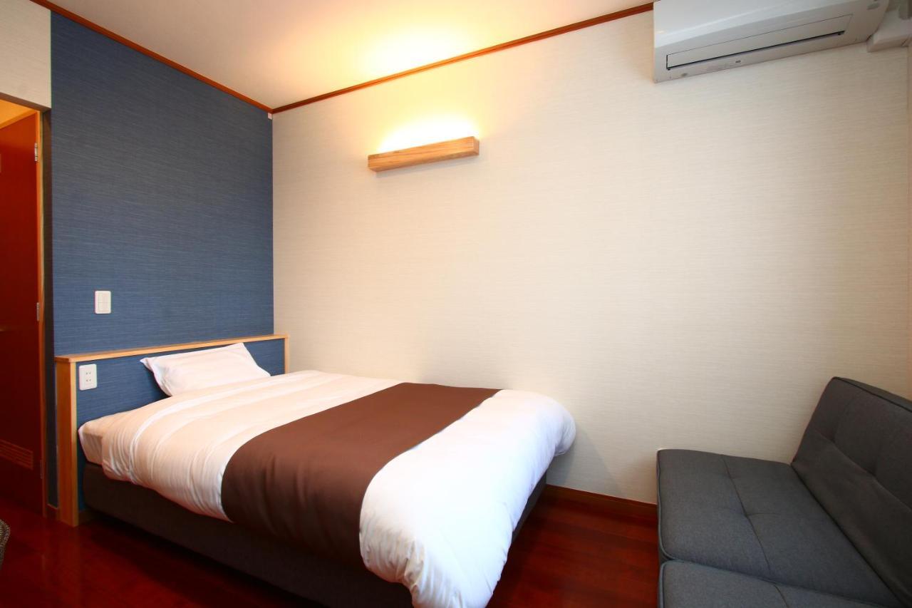 Hitoyoshi Onsen Ohgano Yado Hotel Esterno foto